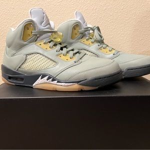NEW!  Nike Air Jordan 5 Retro, size 10.5